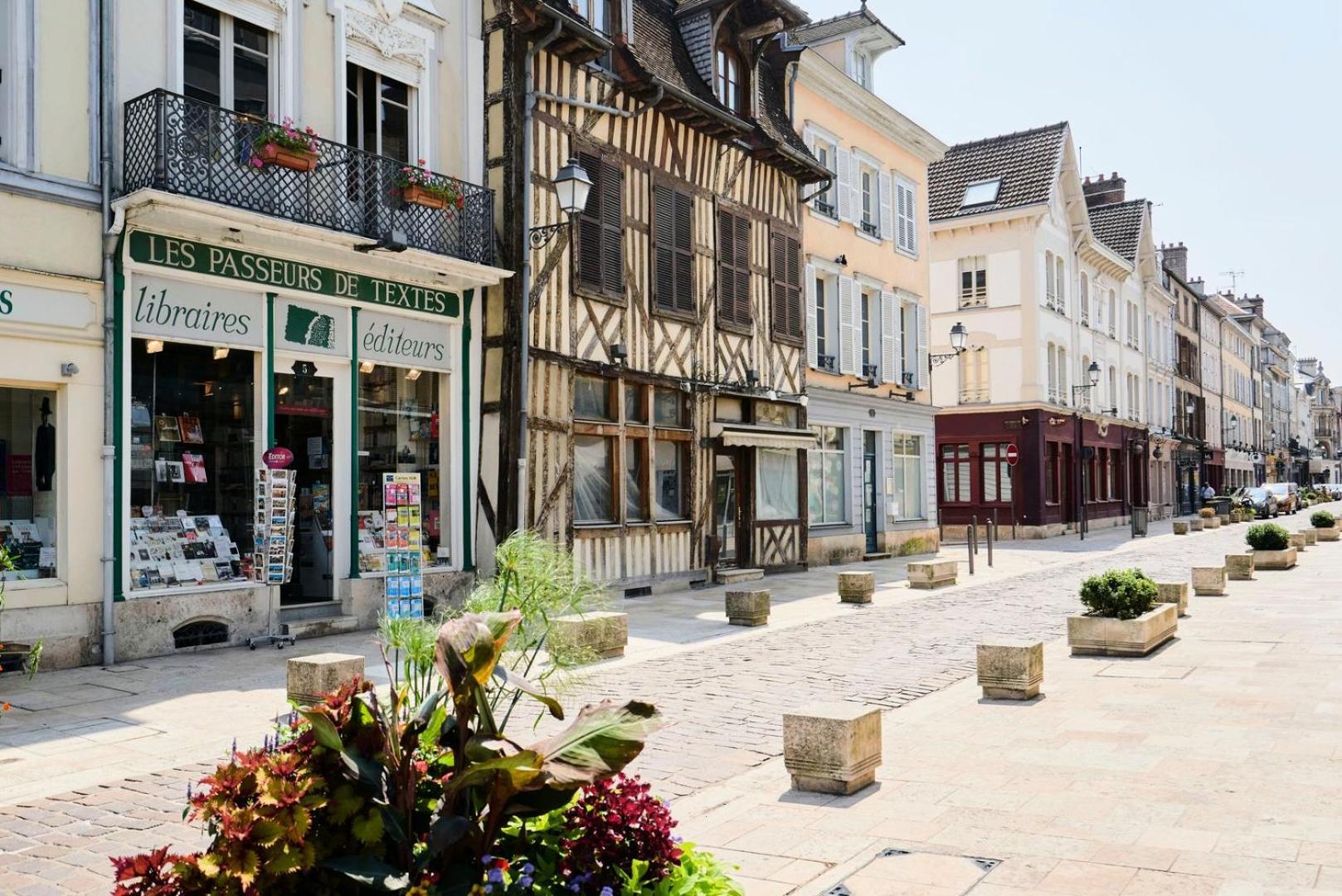Confort Equipe & Connecte - 1 - Mon Groom Apartment